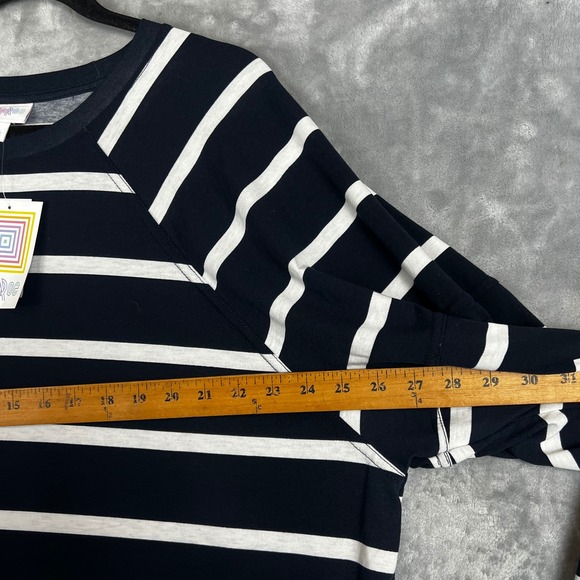 LuLaRoe Women Blouse Tunic Top Shirt Plus 2XL Navy White Stripe Raglan Sleeve - Picture 5 of 10